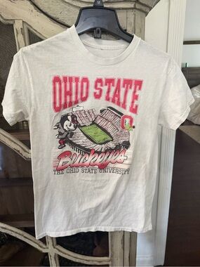 Source Unknown White Ohio State Buckeyes Graphic Tee